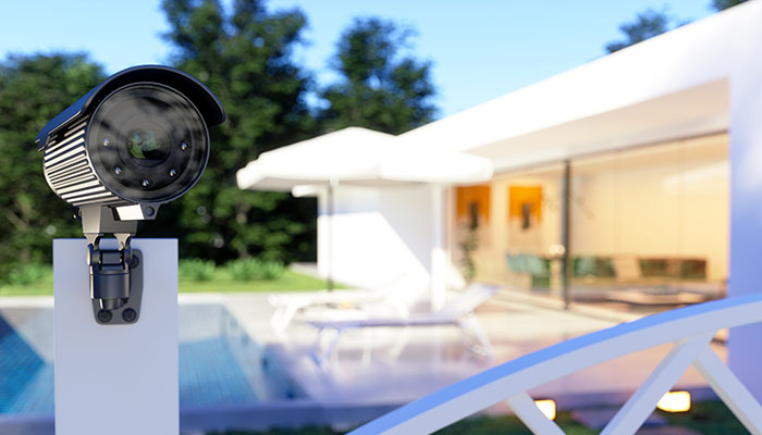 homehunt.blog.home-security-tips-tricks-1.700x400